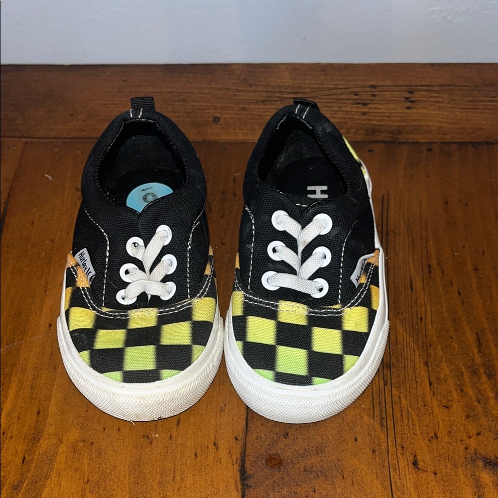 Kids Hurley Checkered Sneakers size 6